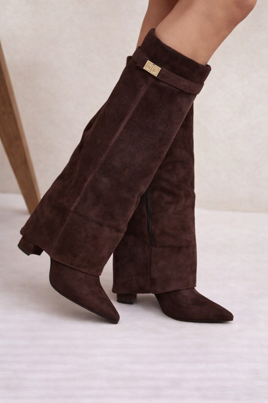 Lucía – Botas Altas de Ante Premium