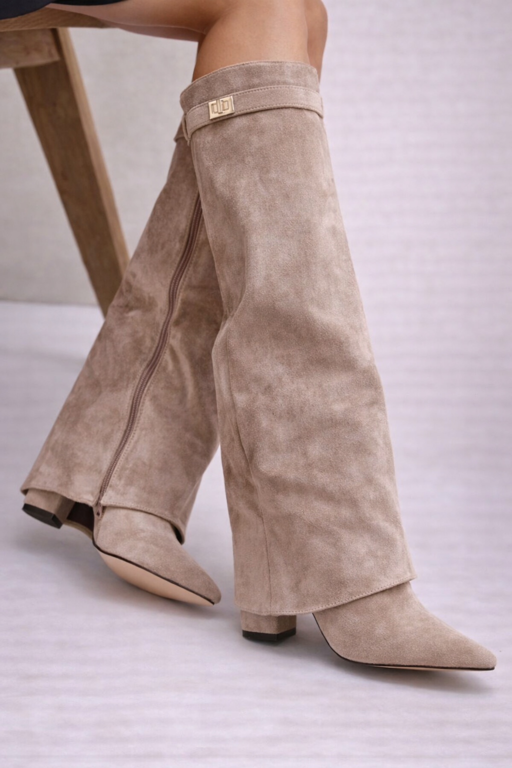Lucía – Botas Altas de Ante Premium