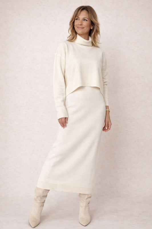 Dilia – Conjunto de Vestido Midi & Top de Punto con Cuello Alto