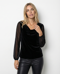 Blusa con Cuello Drappeado Detalles Semitransparentes  – Amelia
