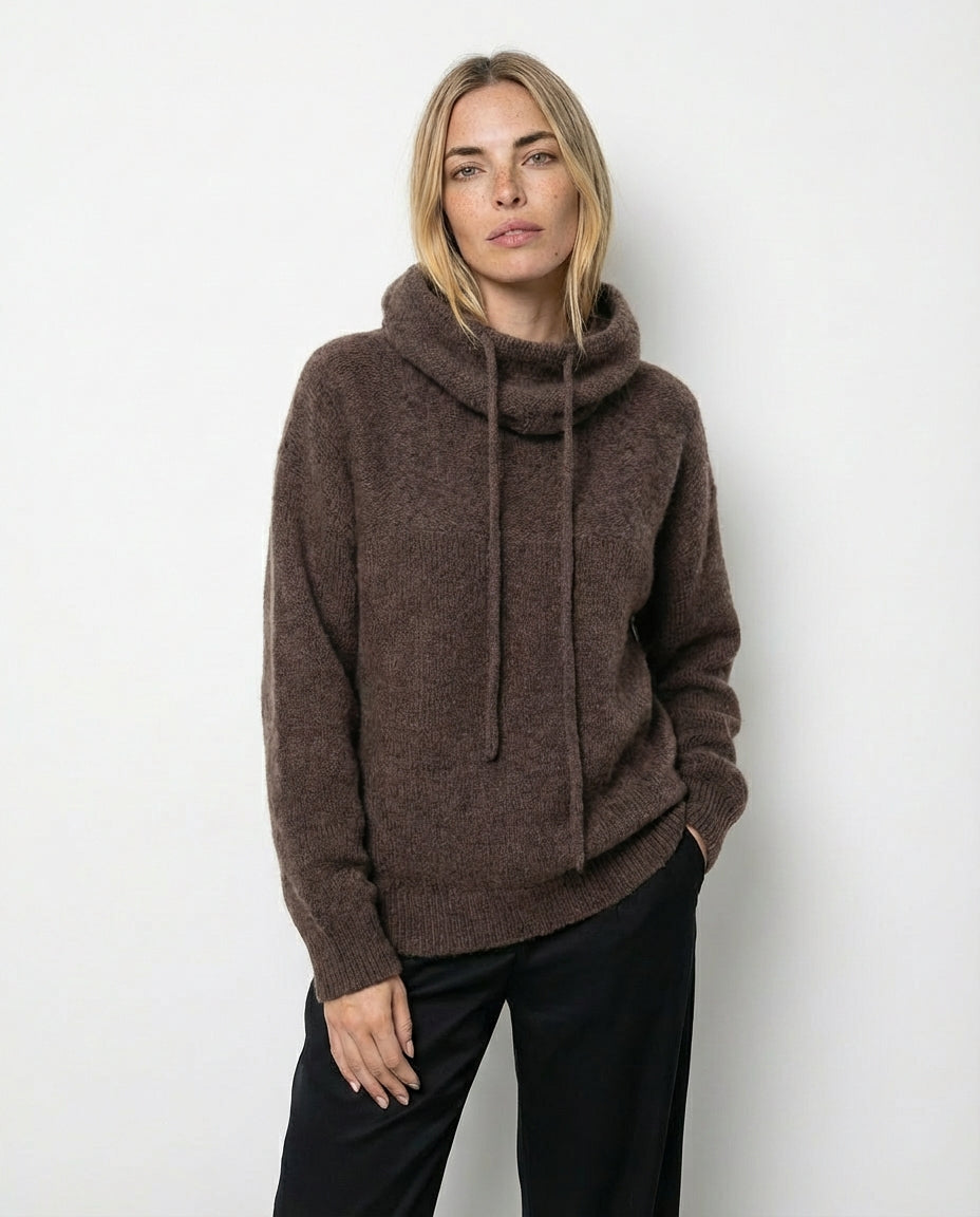 Suéter de Cuello Alto en Lana Merino Lina – Marrón
