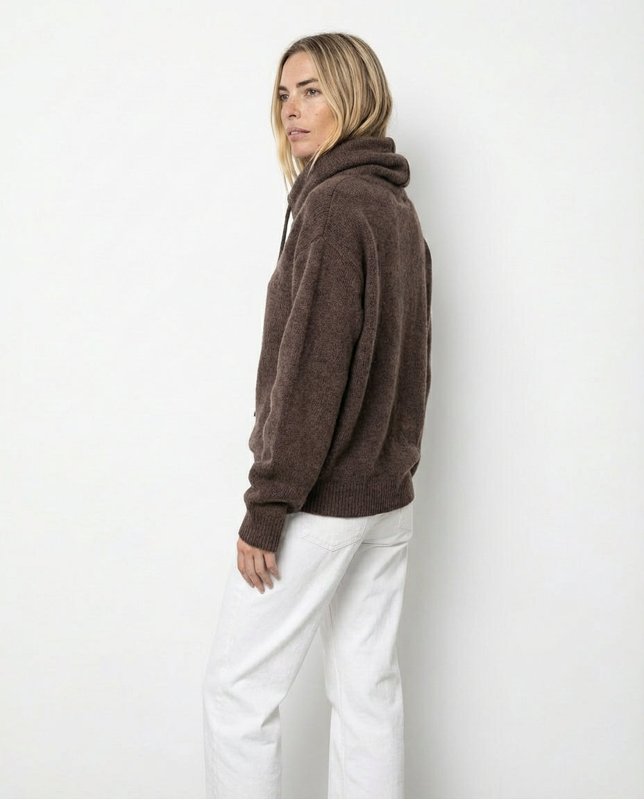 Suéter de Cuello Alto en Lana Merino Lina – Marrón